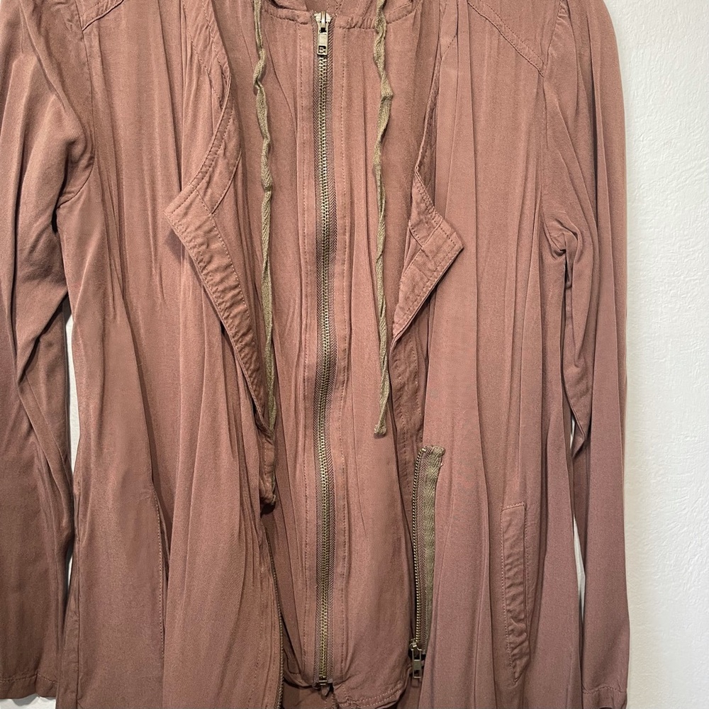 Mystree jacket - Picture 14 of 16